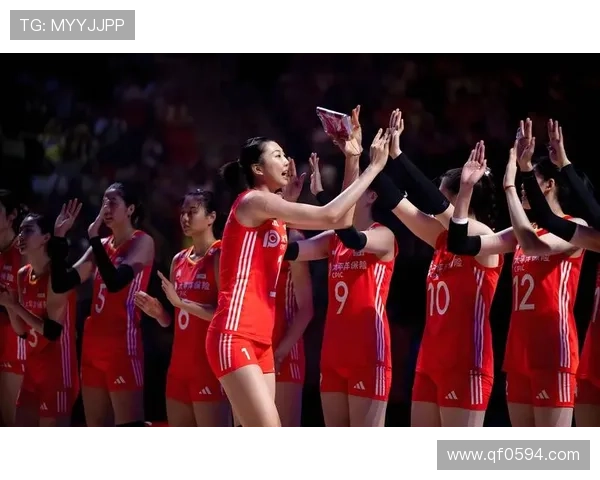 中国女排逆转夺冠全场高燃瞬间点燃球迷激情掀起新一轮排球热潮 中国女排逆转夺冠全场高燃瞬间点燃球迷激情掀起新一轮排球热潮