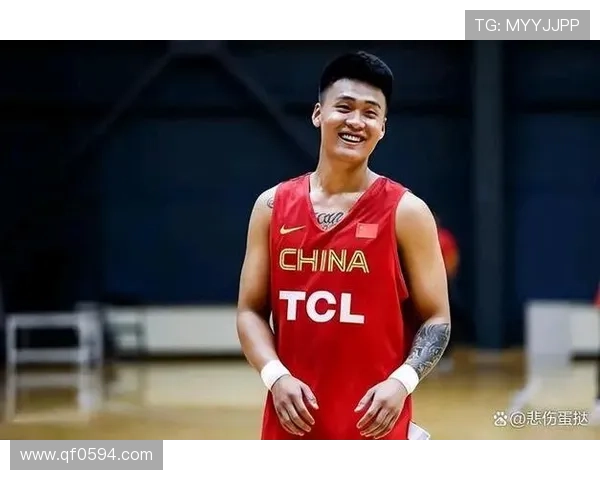 中国男篮逆袭战胜澳大利亚成功晋级世界杯四强 赵睿关键时刻绝杀成比赛转折点 中国男篮逆袭战胜澳大利亚成功晋级世界杯四强 赵睿关键时刻绝杀成比赛转折点