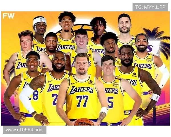 湖人队成功签下顶级自由球员 强化阵容备战新赛季全力冲击总冠军