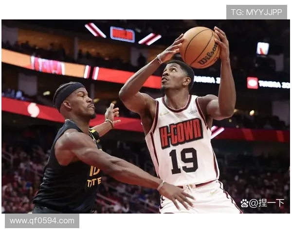 热火队迎来全新赛季阵容调整 主力球员伤病恢复情况备受关注