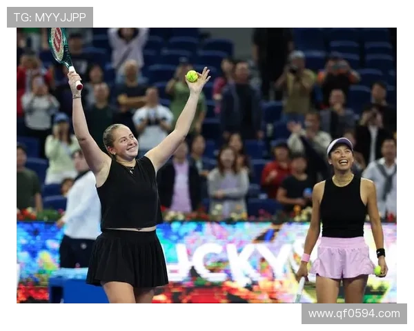 网球名将晋级四强赛争夺战 本赛季最激烈对决即将展开