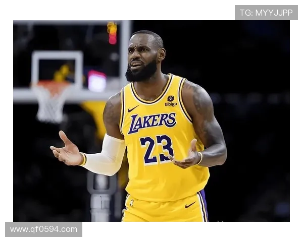 詹姆斯再创里程碑率湖人逆转勇士年轻核心表现引爆全场热议 詹姆斯再创里程碑率湖人逆转勇士年轻核心表现引爆全场热议