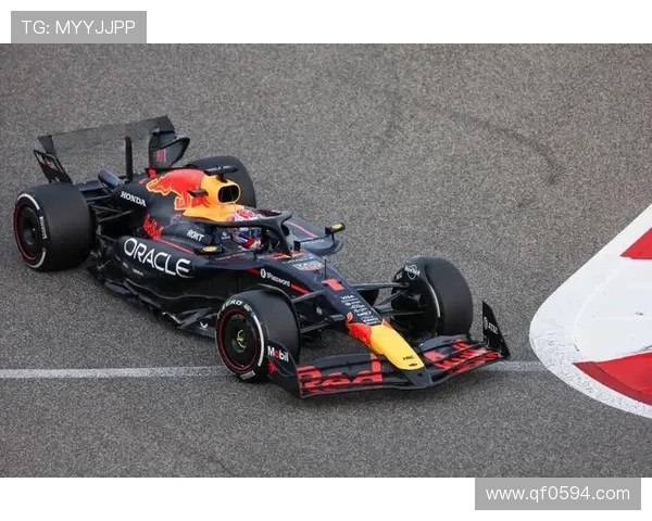 F1赛季激战正酣 多支车队展开激烈争夺 新一轮比赛引发车迷热议