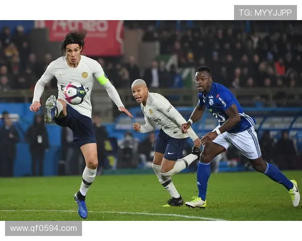 以斯特拉斯堡俱乐部为核心探讨其在法甲联赛中的崛起路径战略演变